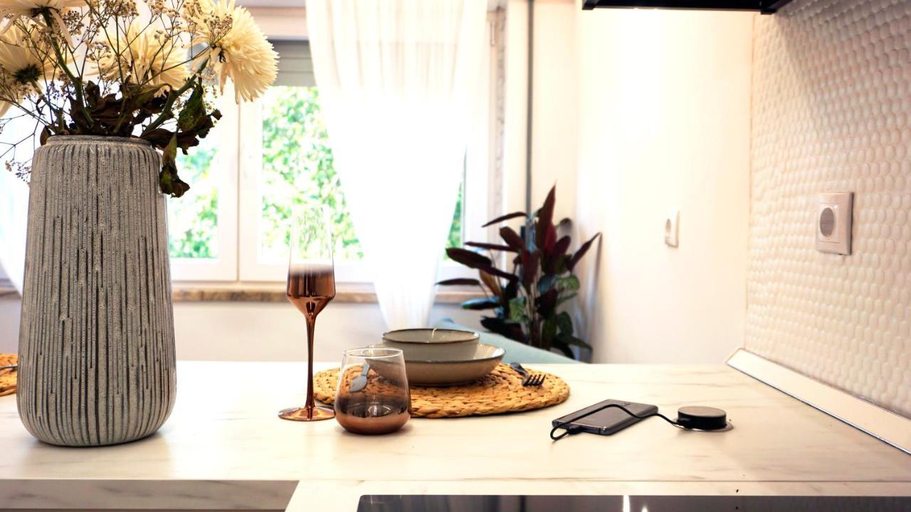 Sintra Stay - Massama Guesthouse Queluz Luaran gambar