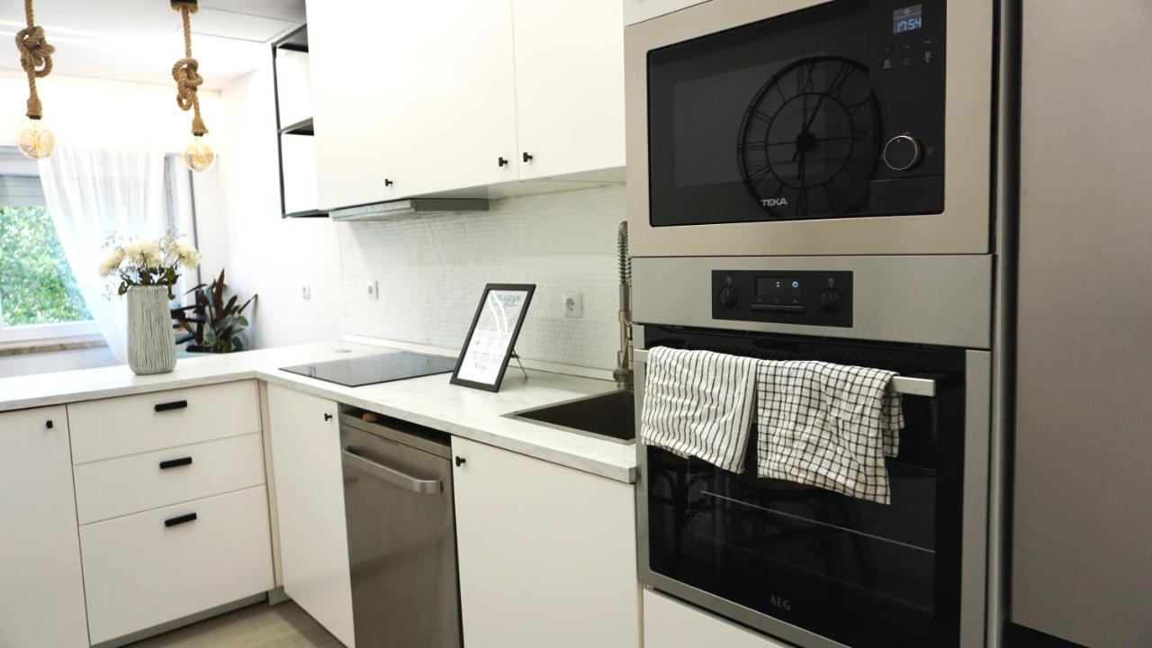 Sintra Stay - Massama Guesthouse Queluz Luaran gambar